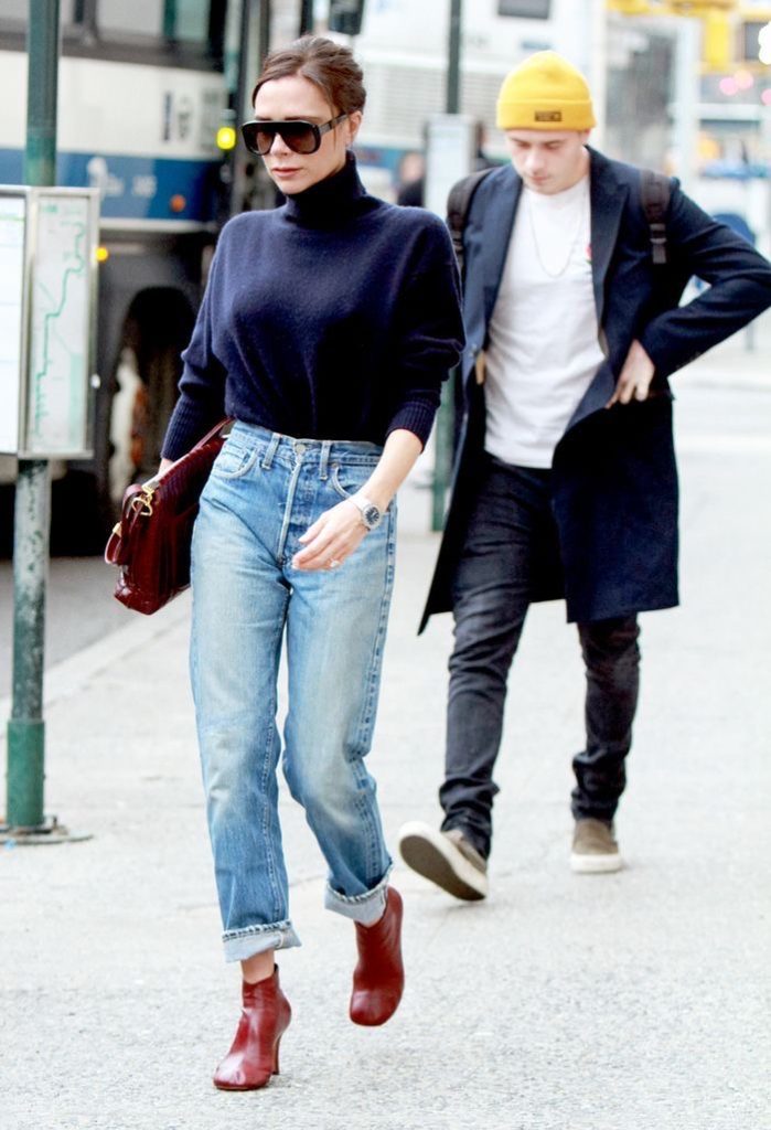 Celebrity Style. Celebrities in boyfriend Jeans. Stylish Boyfriend Jeans. 
