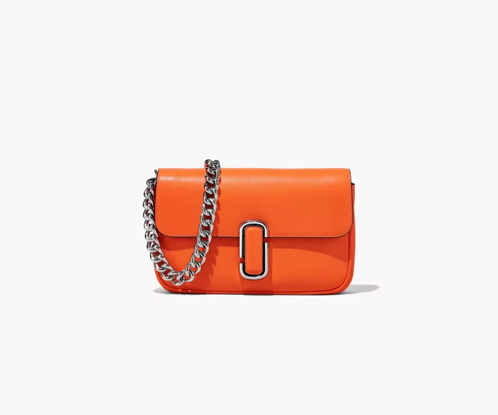 Marc Jacobs The J Marc shoulder bag in orange. orange handbag for the fall and summer season